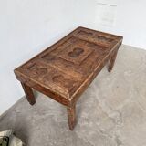 Table basse savoyarde art populaire