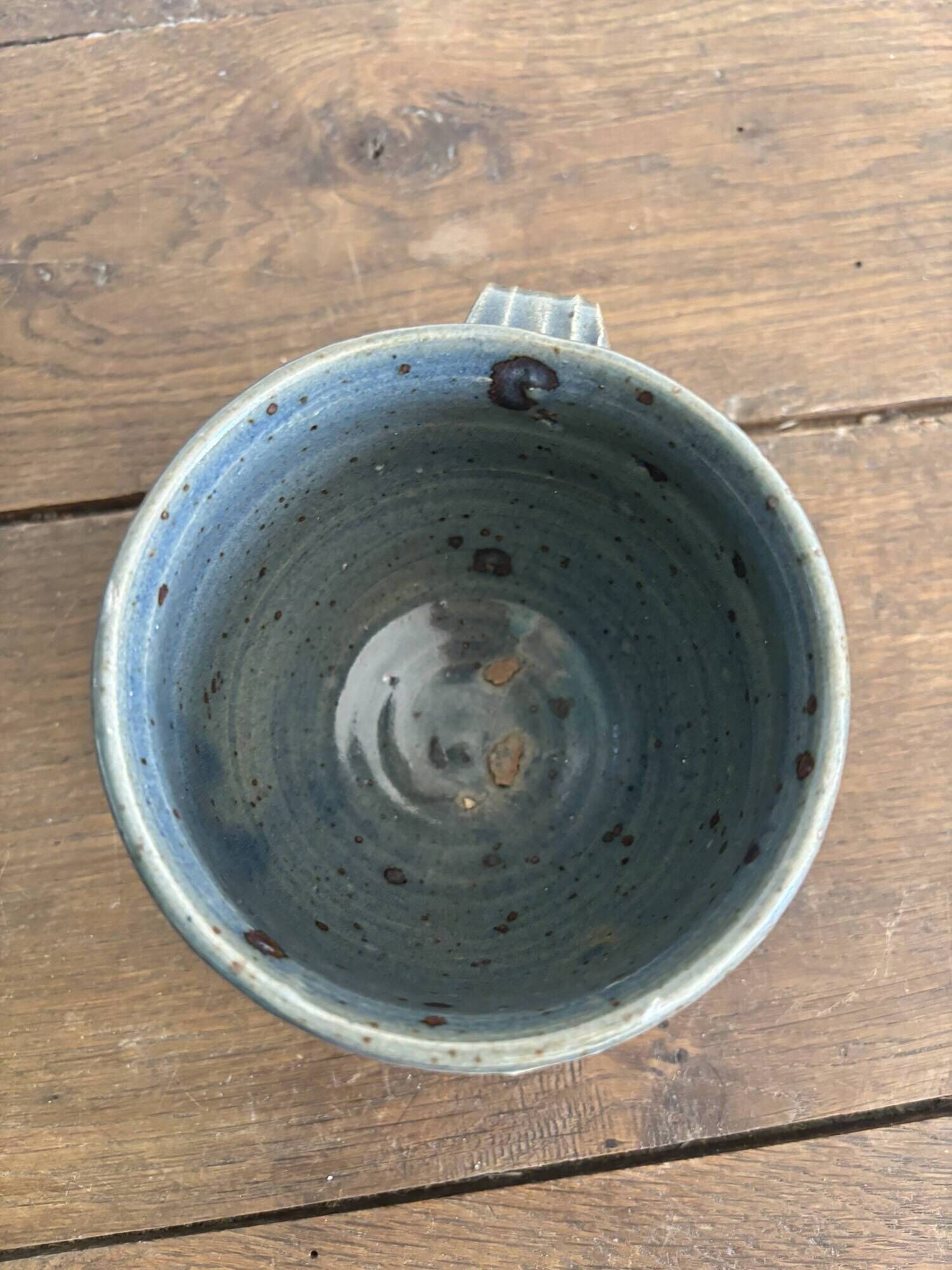 Grande tasse en grès Pierre Digan – bleu gris et terre cuite