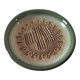 Signed stoneware bowl from Puisaye, relief decoration.