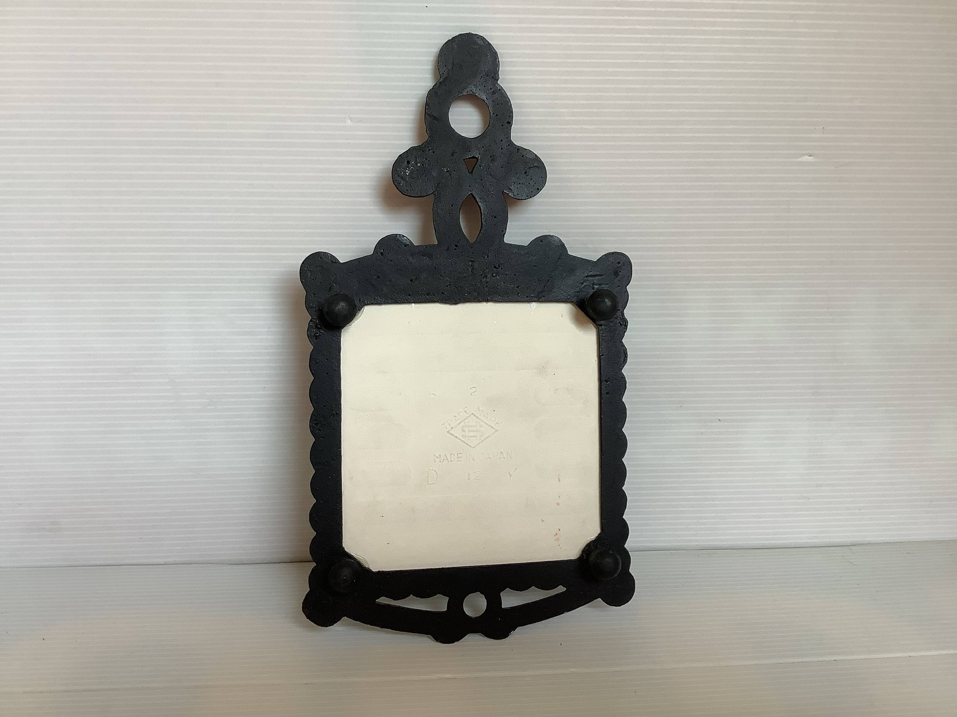 Blue teapot trivet Japan