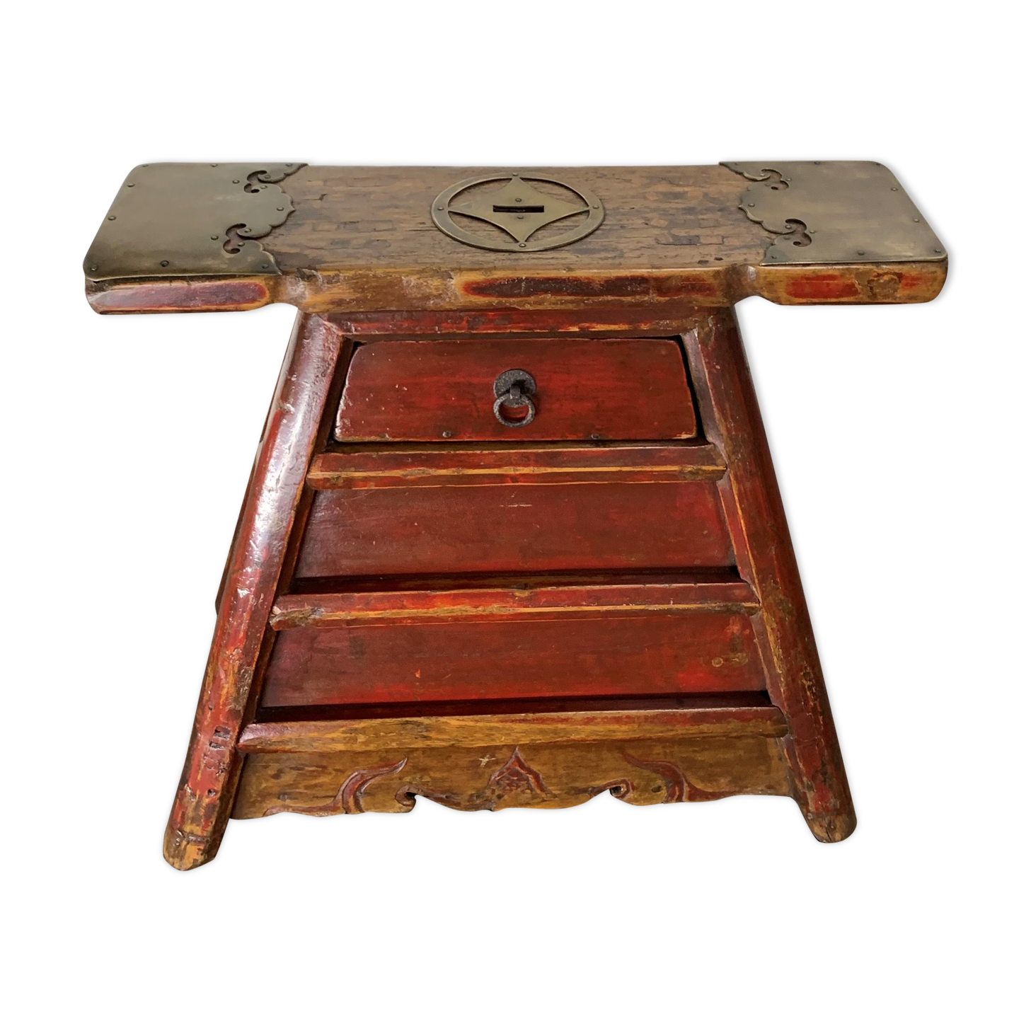 Chinese hairdresser's stool