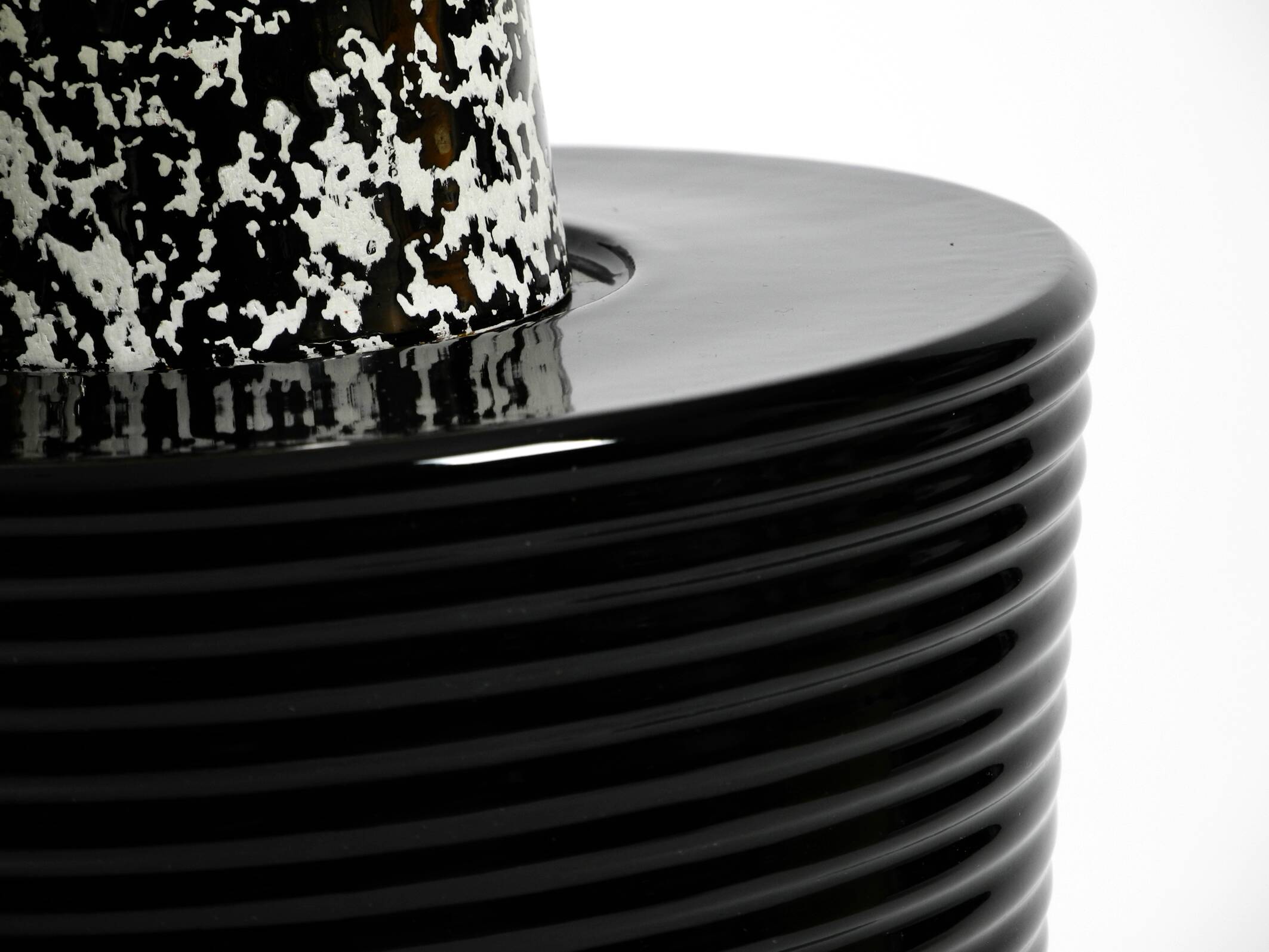 Beautiful, large Italian 1980s ceramic table lamp without a shade from IL P
