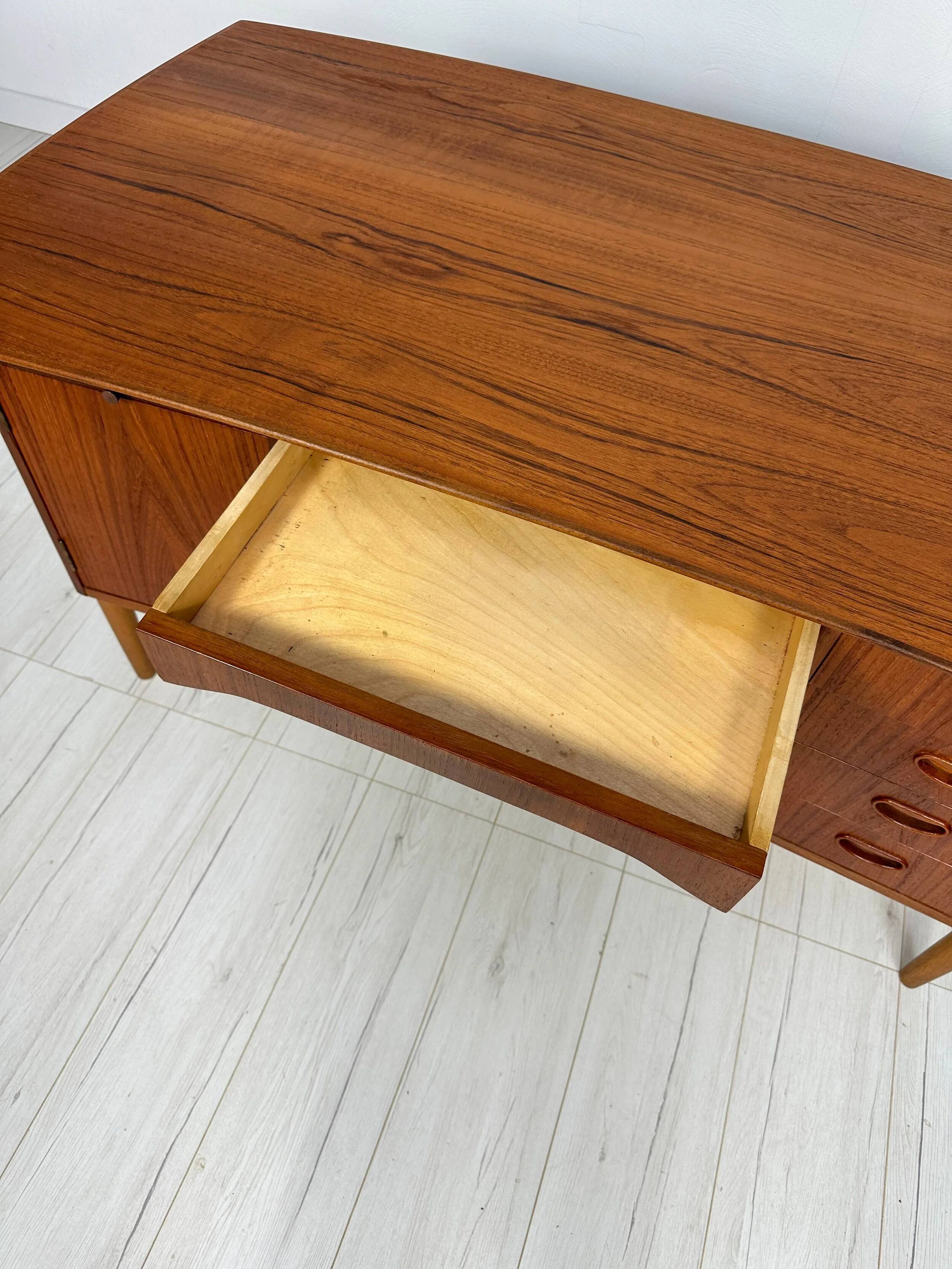 1960s Vintage Mid-Century Curved Danish Teak Writing Desk