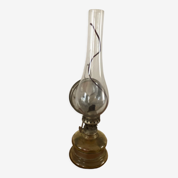 Lampe à huile avec piédestal en verre et son miroir rond intégré