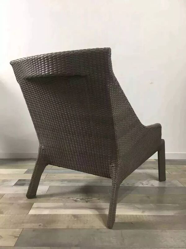 Fauteuil lounge extérieur roche Bobois modèle bel air par Sacha Laki