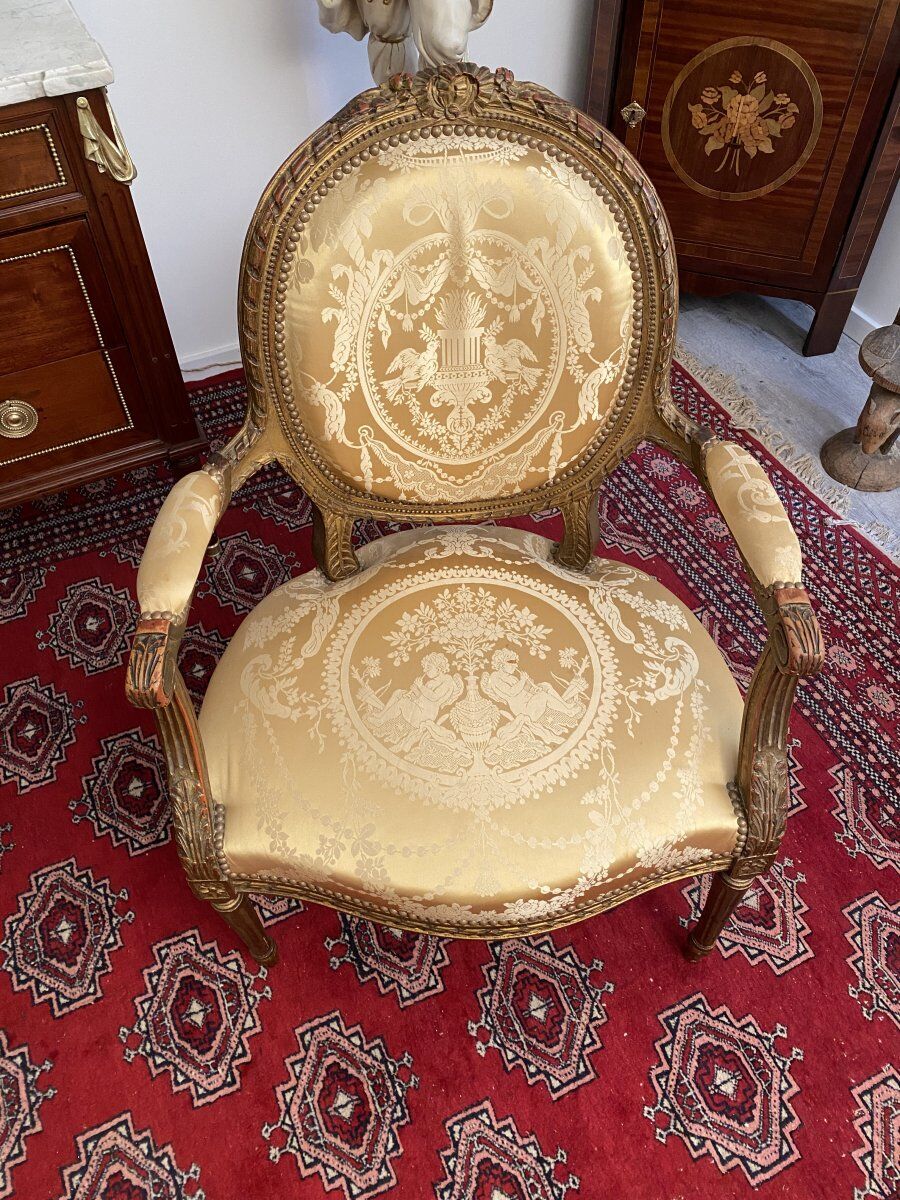 Fauteuil cabriolet de style Louis XVI époque Napoleon III