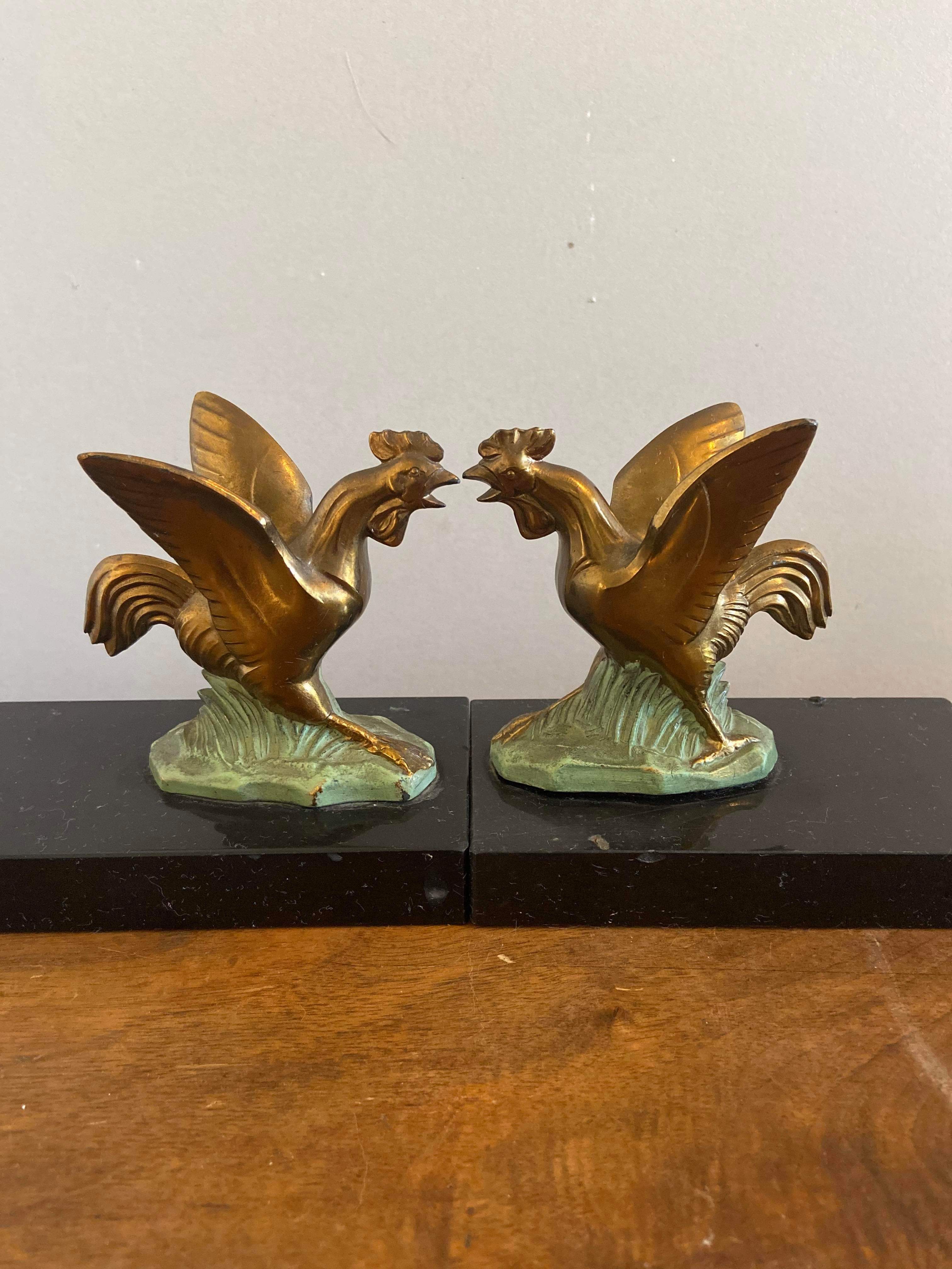 Bronze and marble bookends representing 2 roosters