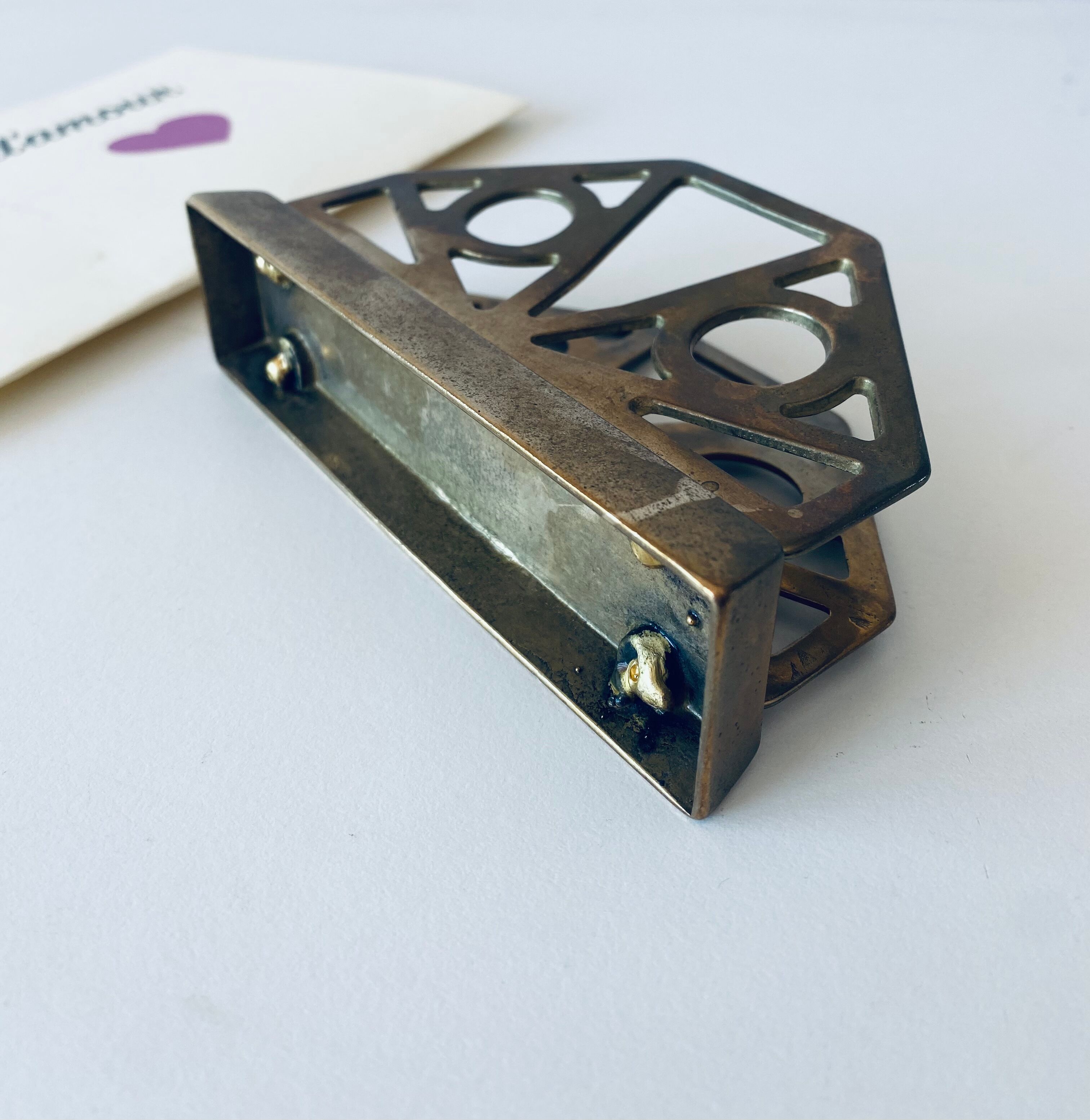 Porte lettres ancien en laiton