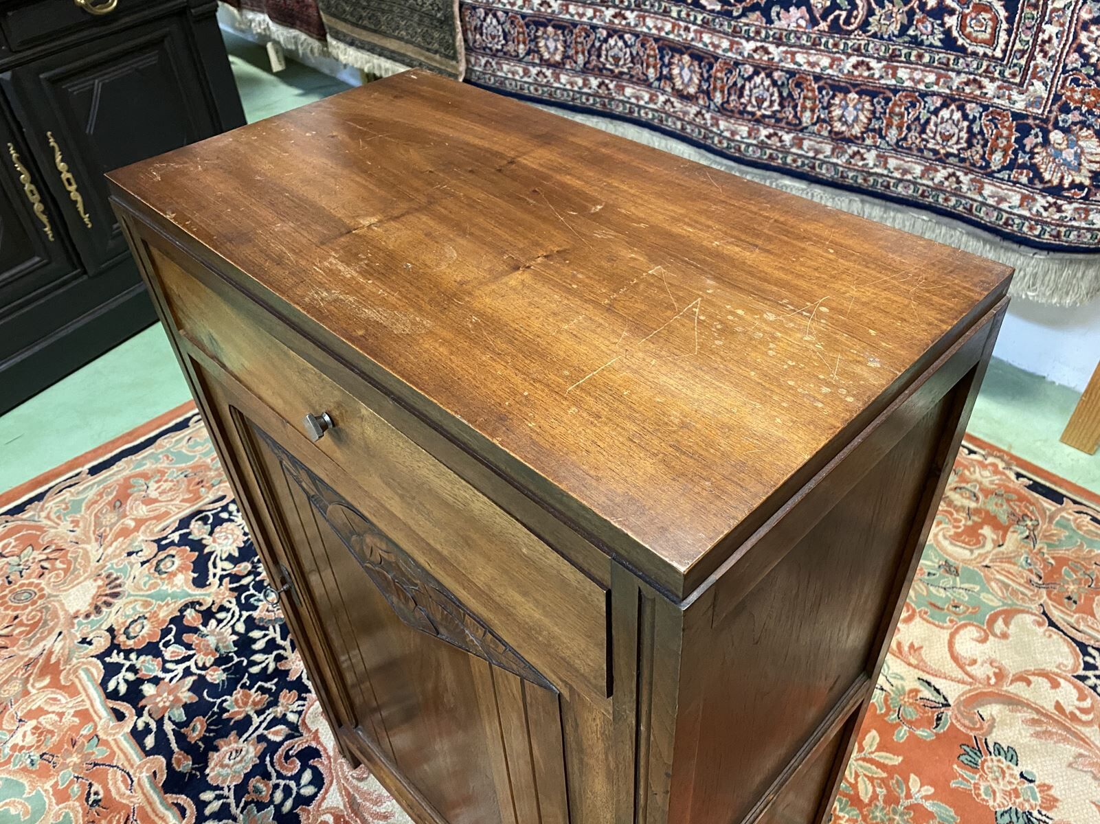 Art Deco buffet in walnut 1930