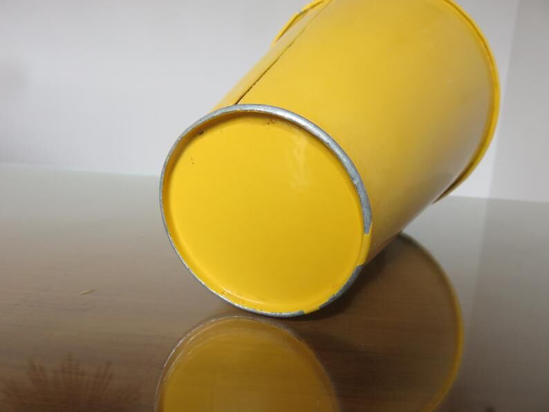 Cache pot tripod in pale green metal and yellow 50 60 years