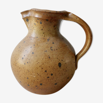 Pyrity sandstone pitcher by Michel Dumont, the Puisaye