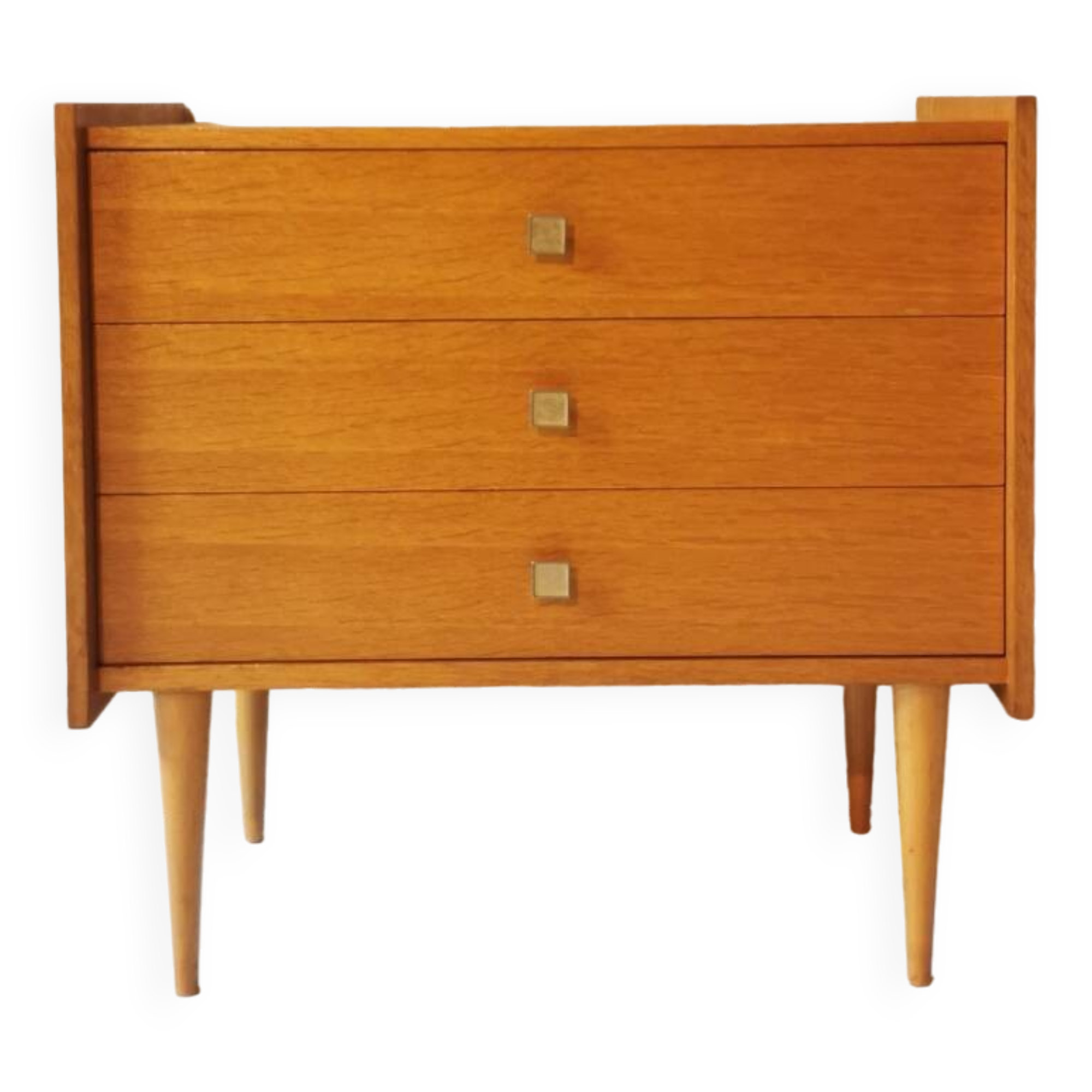 Small vintage chest of drawers