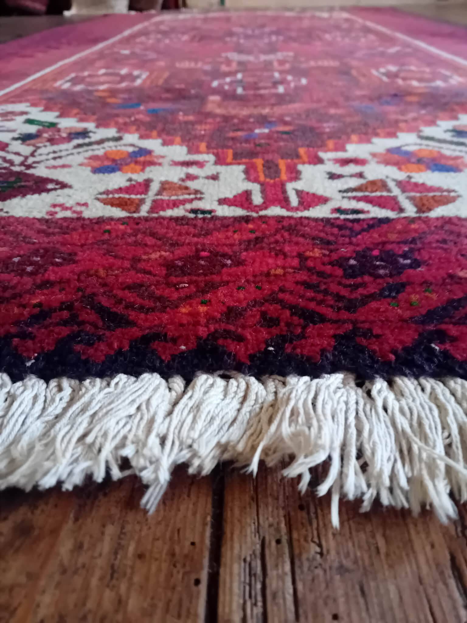 Handmade Belouch Persian rug 200x100cm
