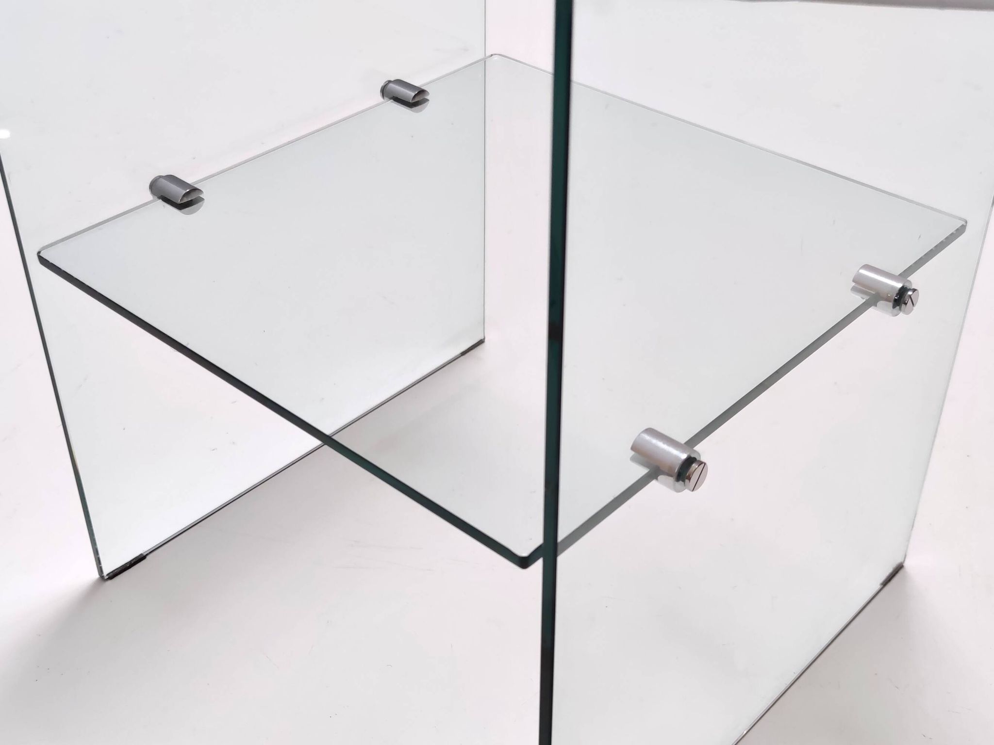 Tempered Glass and Steel Etagere by Gallotti & Radice with a Shelf