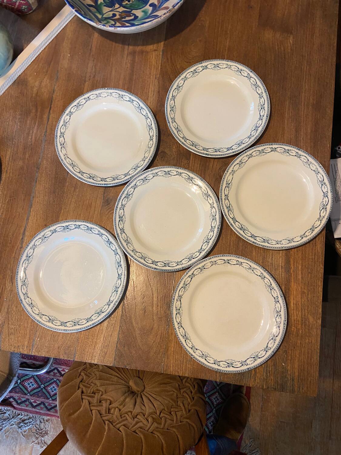 Series of 6 flat plates Terre de fer