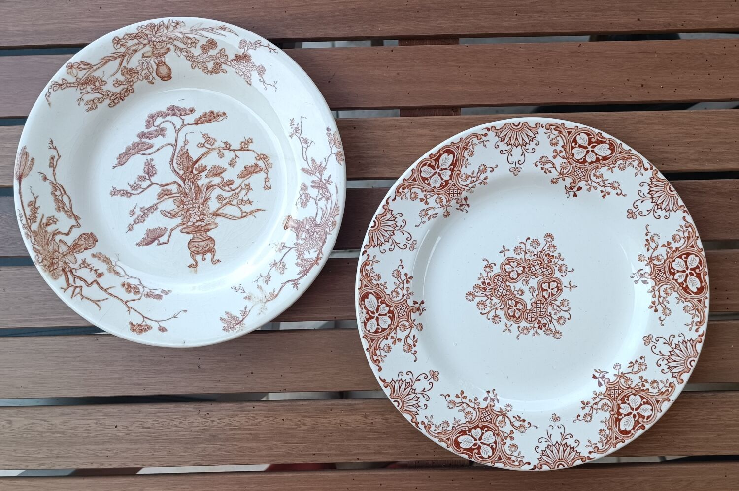 Set of 2 Gien and Lunéville plates