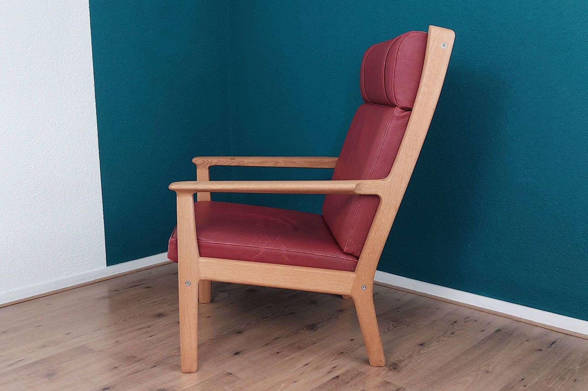 High Back Lounge Chair GE 265 by H J Wegner For Getama.