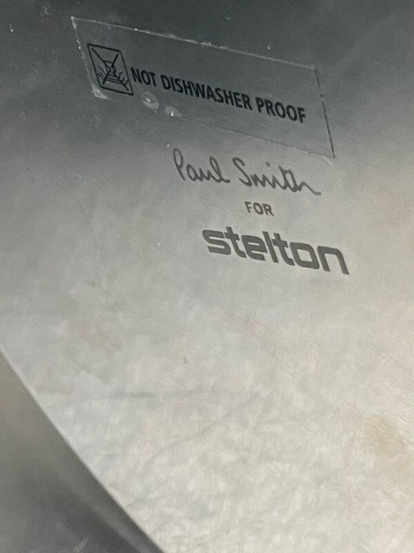 Paul Smith pour Stelton en acier inoxydable avec bol en émail gris, plume jamais utilisée