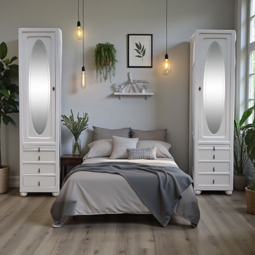 1930s Parisian double wardrobe