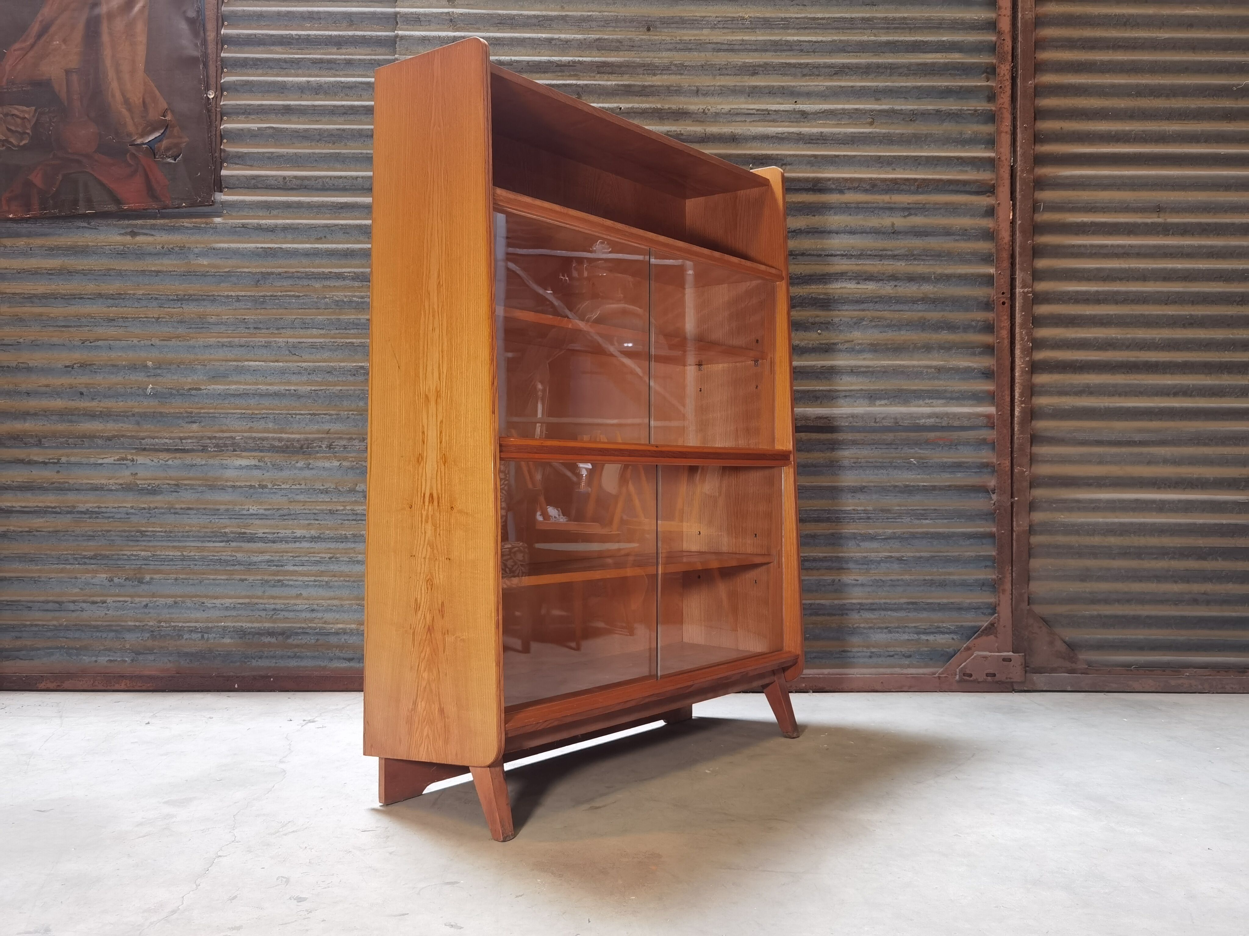 Glass library by František Jirák by Tatra 1960