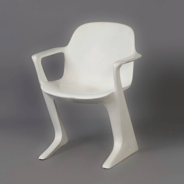 Chaise Kangourou Blanche par Ernst Moeckl pour Horn, années 1960   Avec Accoudoirs