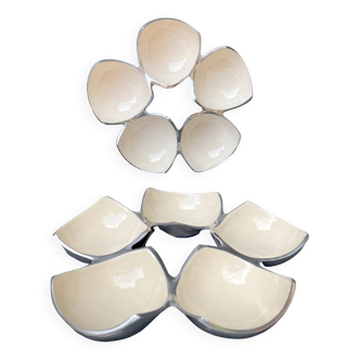 Set of compartmentalized dishes in solid stainless steel and ecru enamel