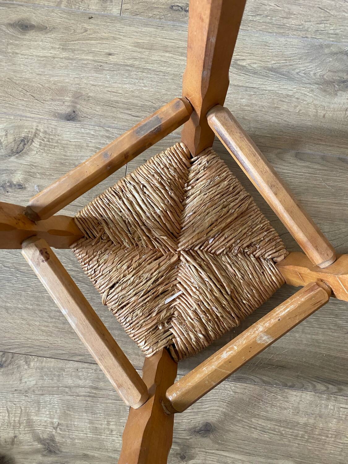 Tabouret bois paille