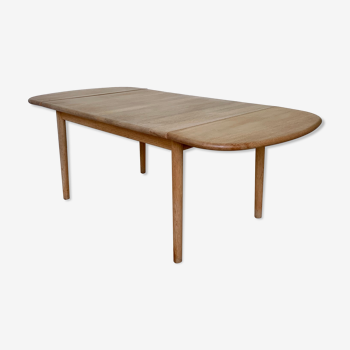 Scandinavian coffee table solid oak Hans Wegner