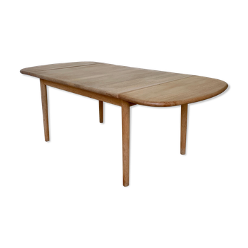 Scandinavian coffee table solid oak Hans Wegner
