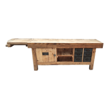 Carpenter's workbench