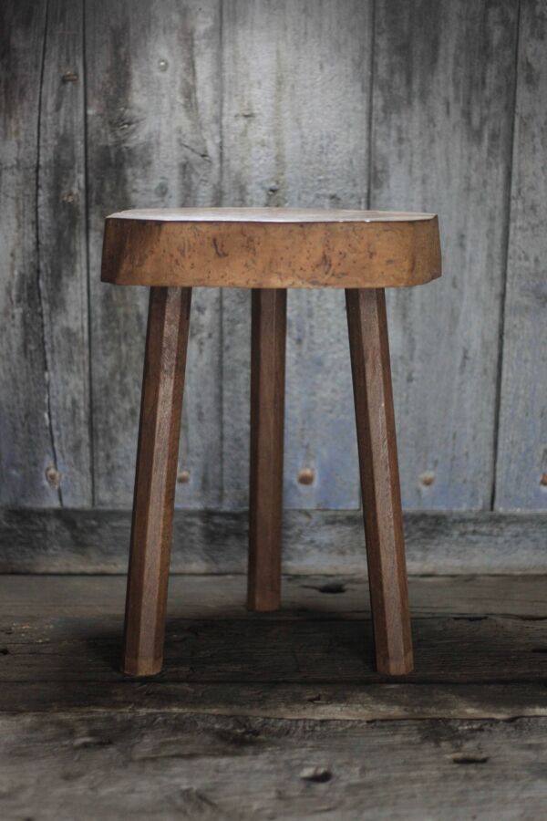 Tabouret vintage, tabouret bois , brutaliste, porte-plante, déco intérieur