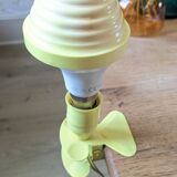 Mushroom clip lamp
