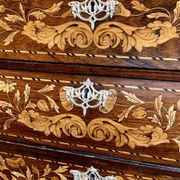 Petit secrétaire en commode hollandais du XVIIIe siècle