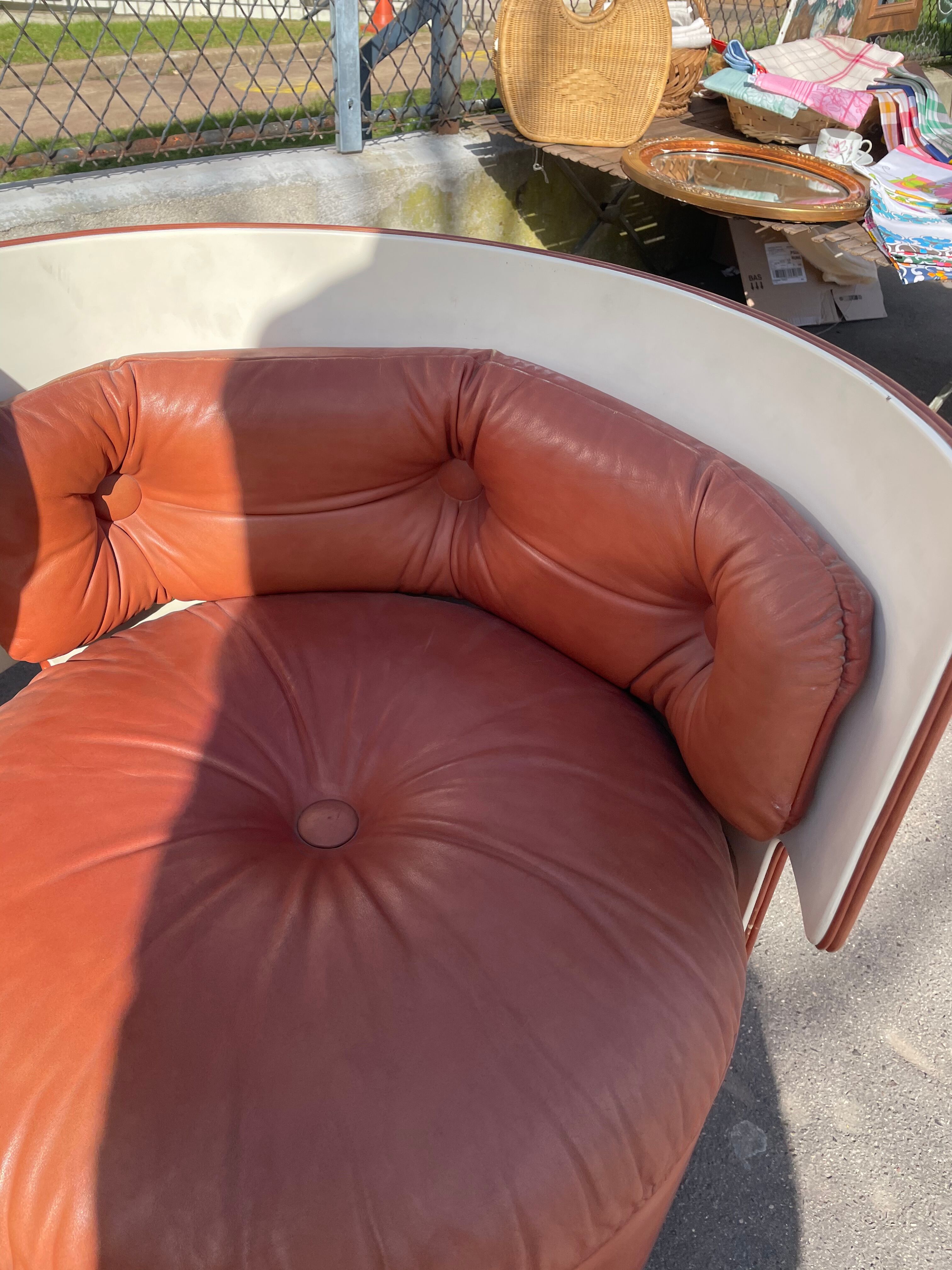 Hairdresser Dilly Dally & Luigi Massoni for Poltrona Frau, 1968