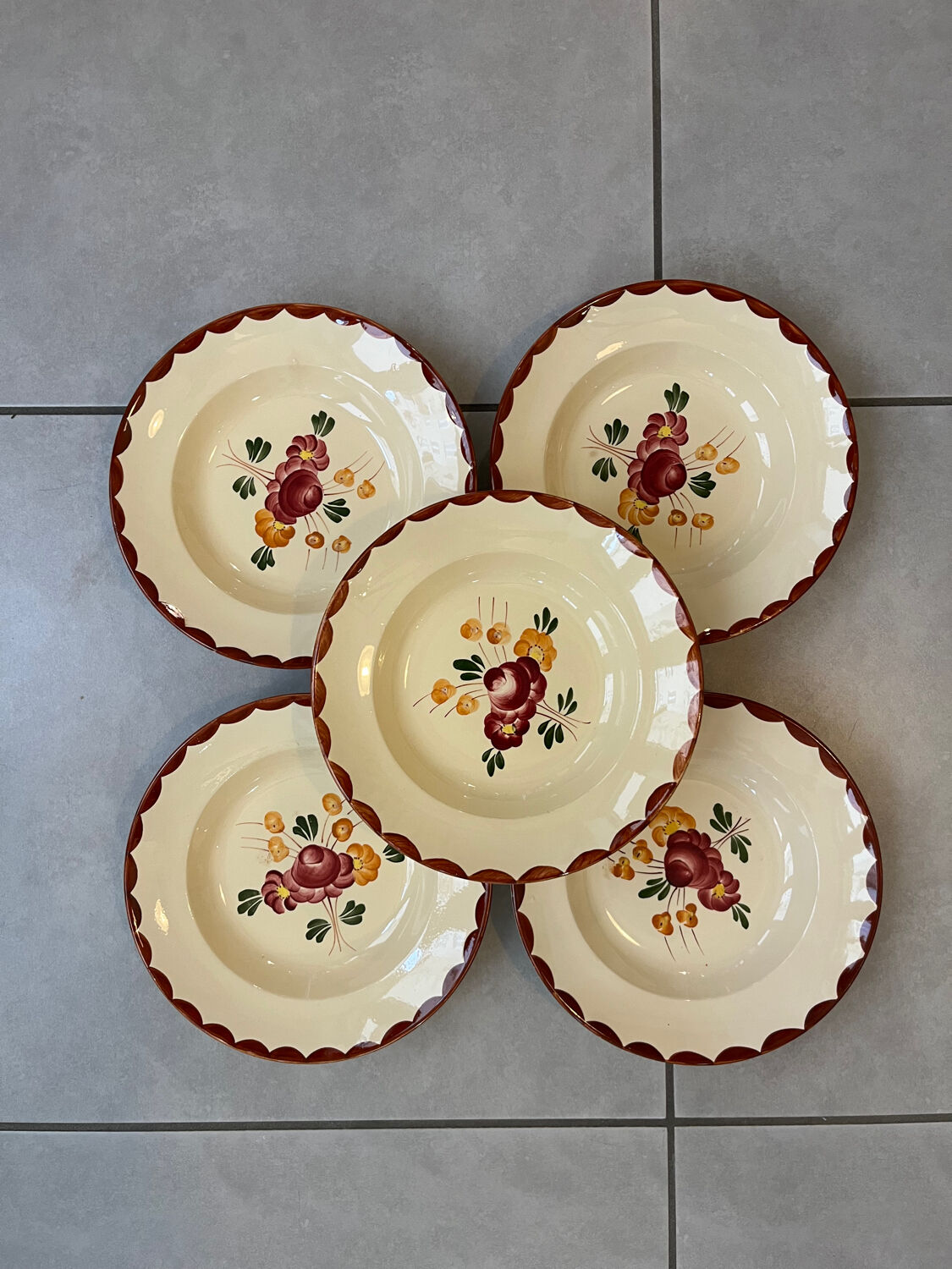 Set of 5 "Agen" soup plates by Longchamp