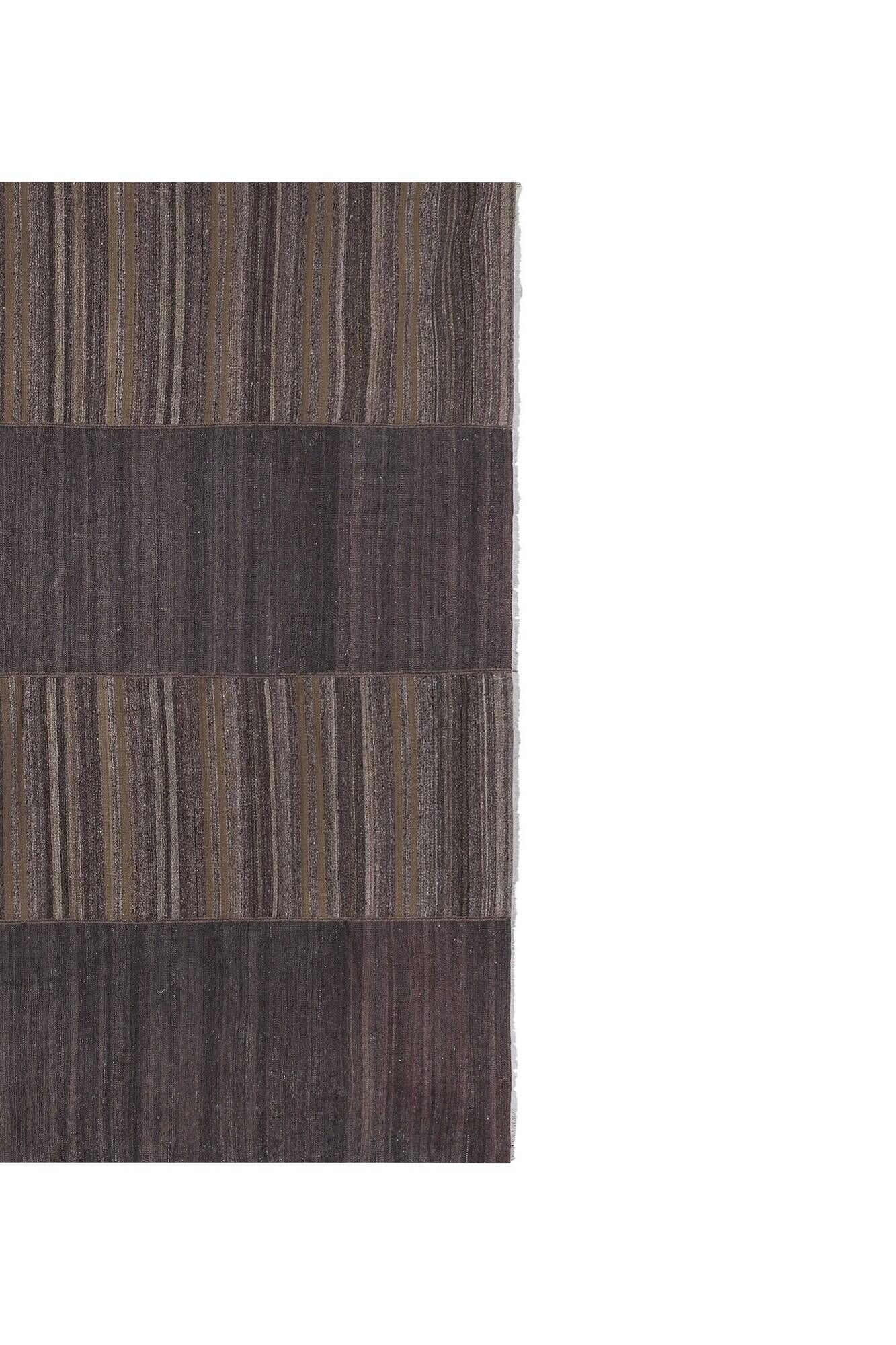 Vintage Turkish kilim, handwoven, 290x295 cm.
