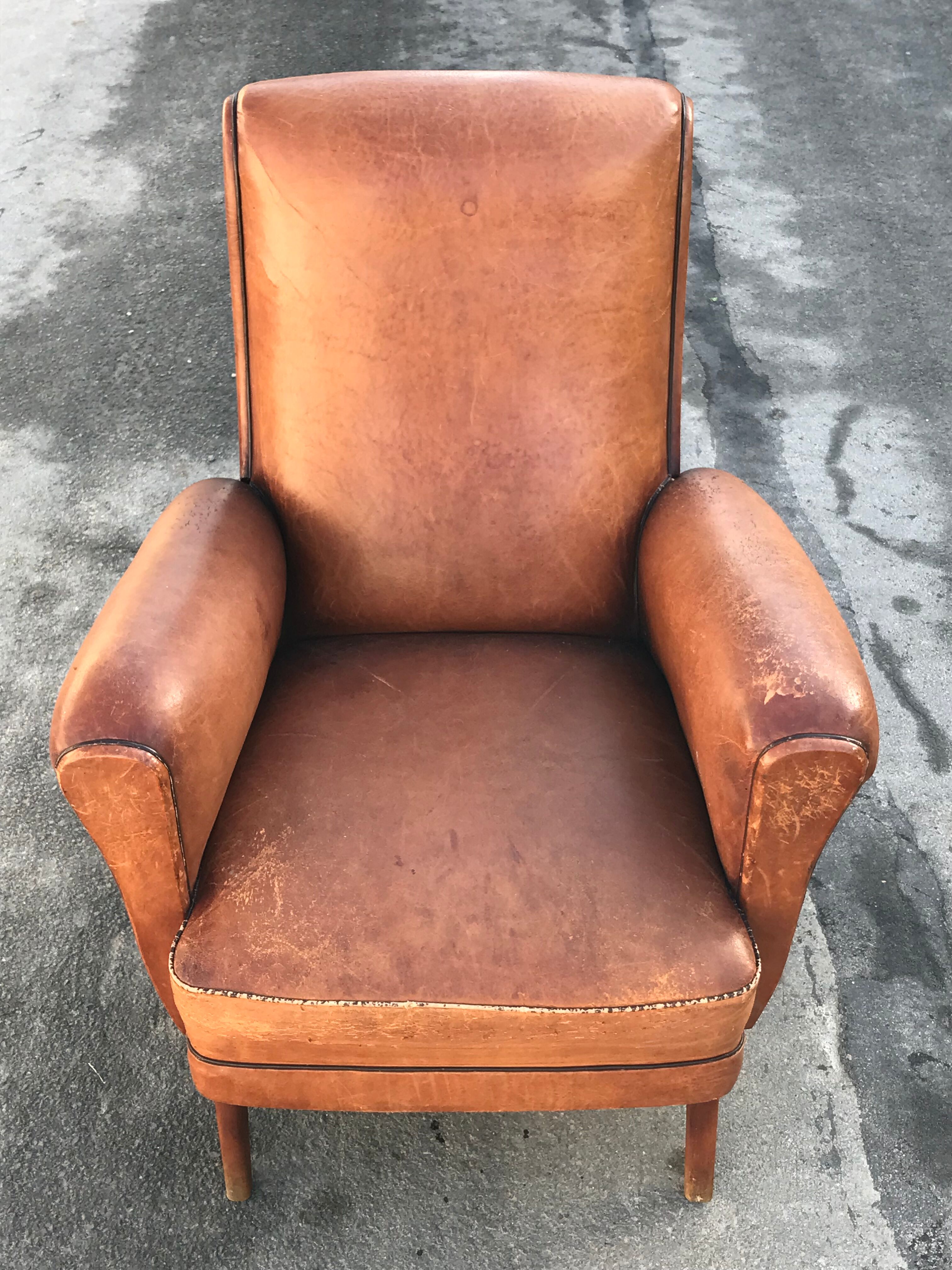 Armchair club feet compass vintage design Annees 50
