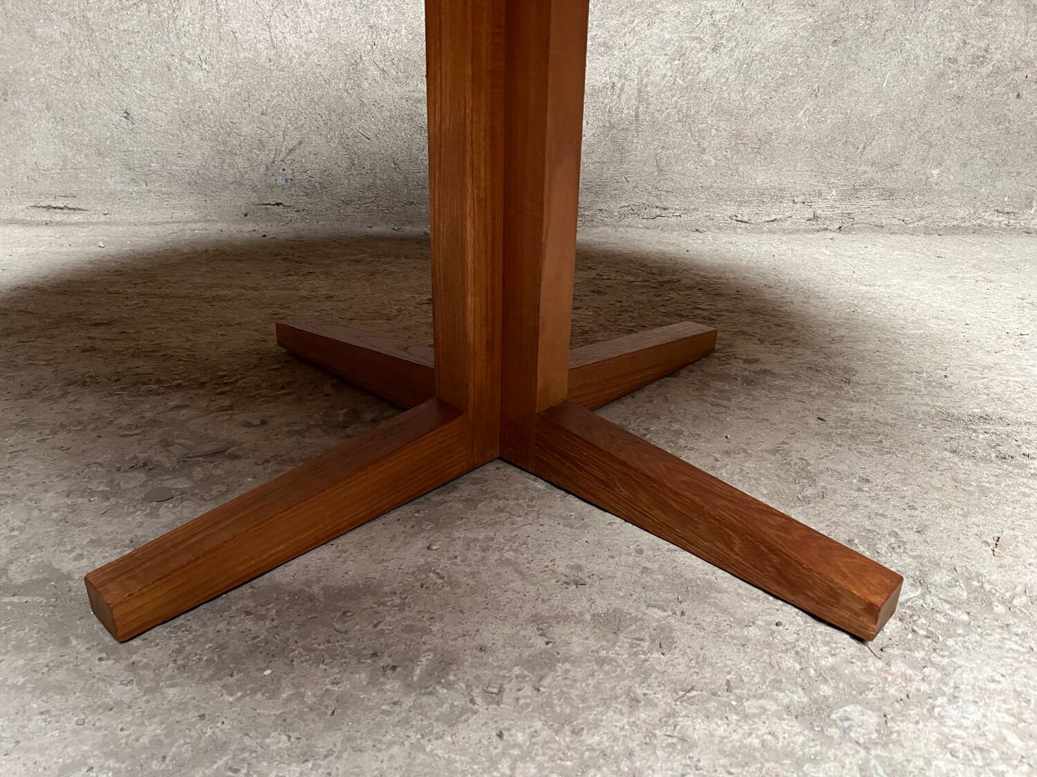 Scandinavian flip flap lotus table by drylund in teak 1960