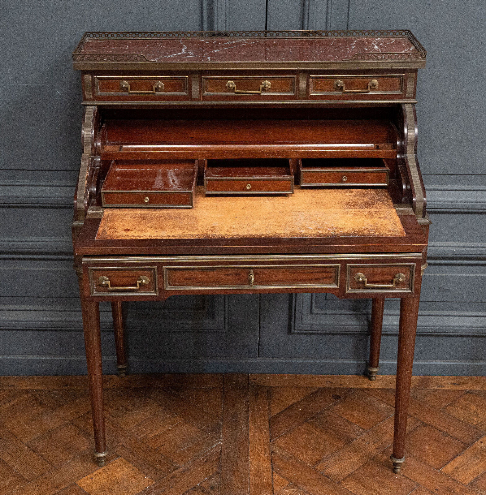 Mahogany cylinder desk nineteenth style Louis XVI red marble