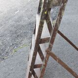 Painter's stepladder in solid beech