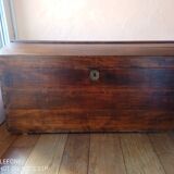 Coffre en bois