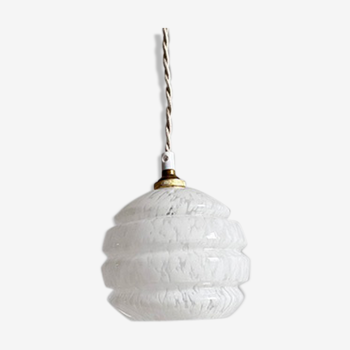 Baladeuse globe opaline blanche moucheté