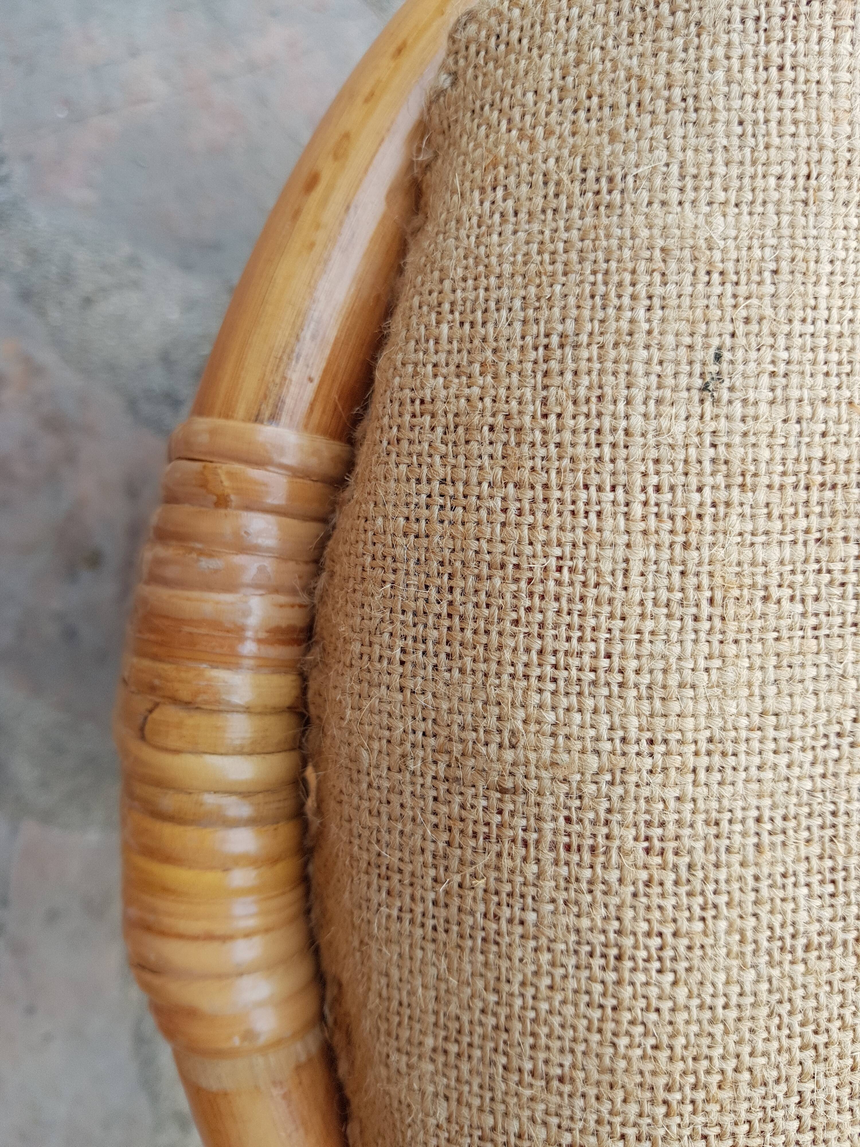 Rattan pouf burlap