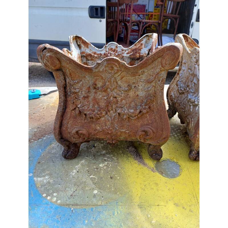 Pair of enamelled cast iron planters from 1900 from Charleville-Mézières