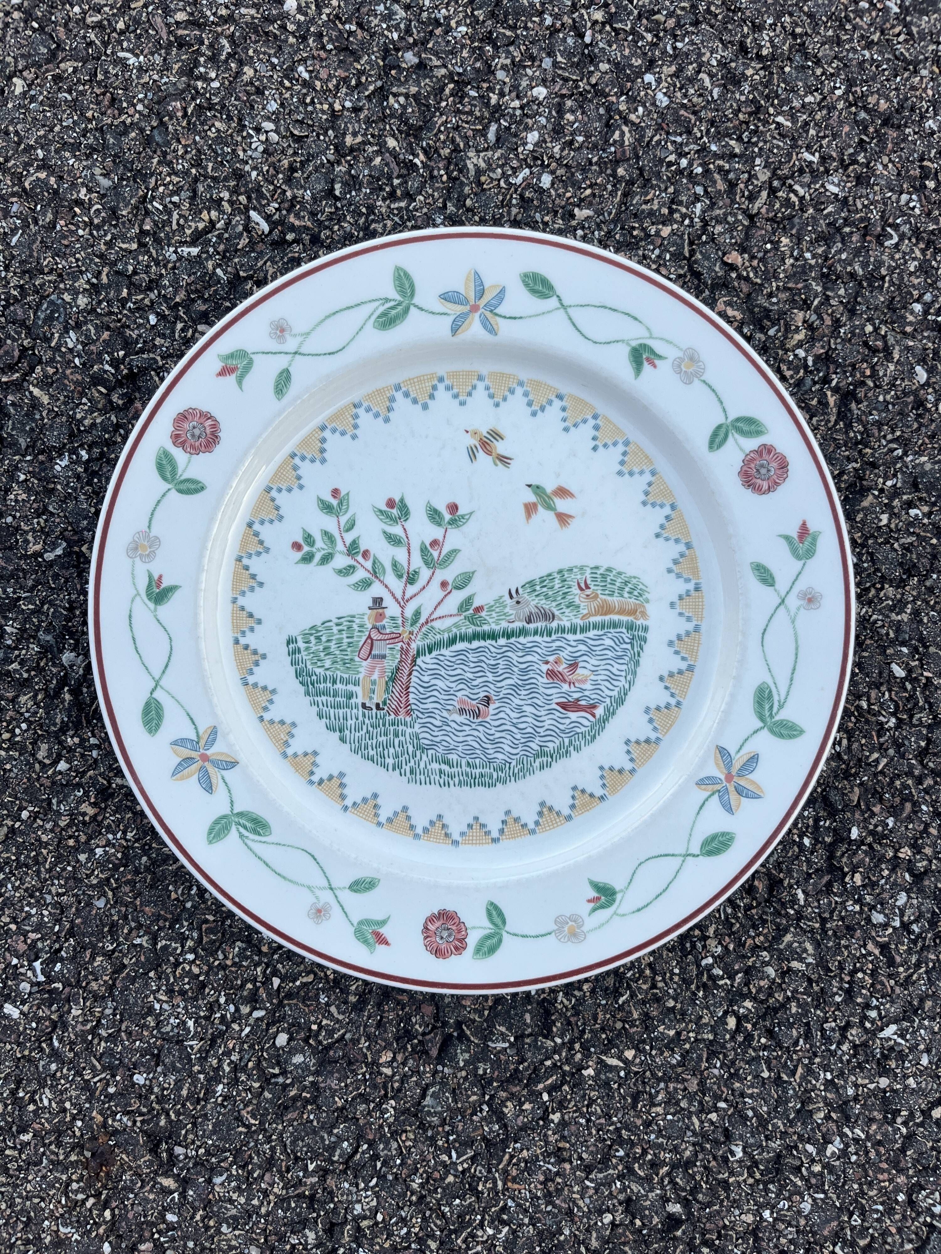 Set of 6 vintage 1981 Villeroy and Boch American Simpler plates