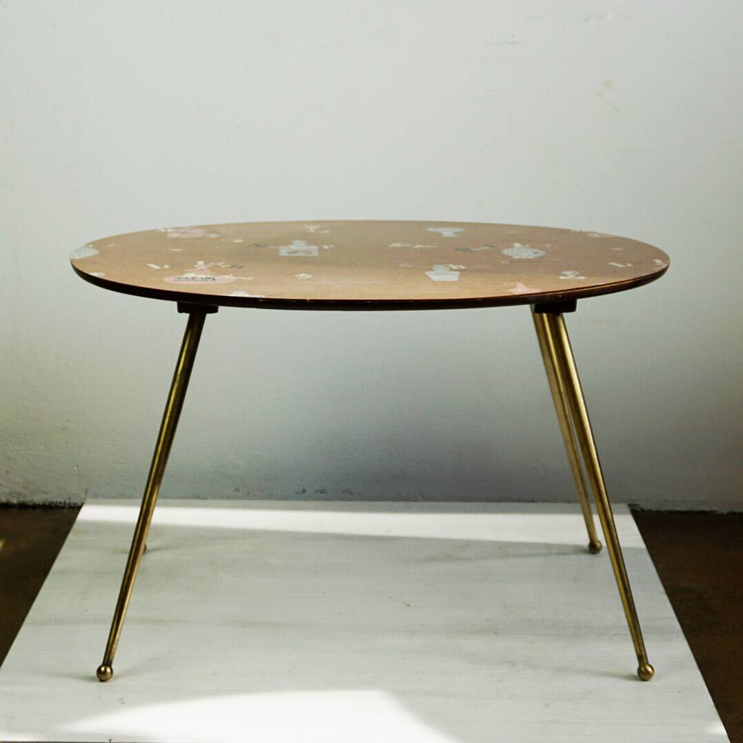 Oval coffee table from the 1950s by Ilse Möbel Germany.