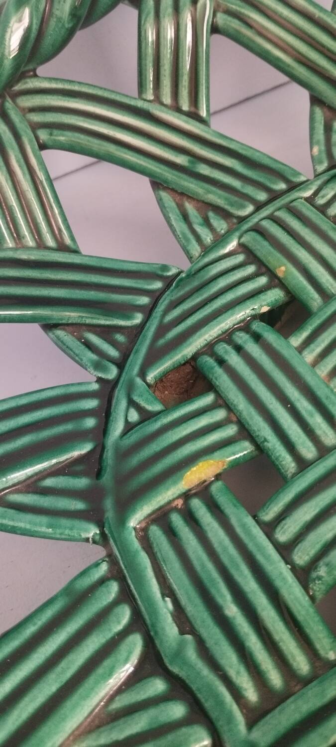 Green braided ceramic bowl