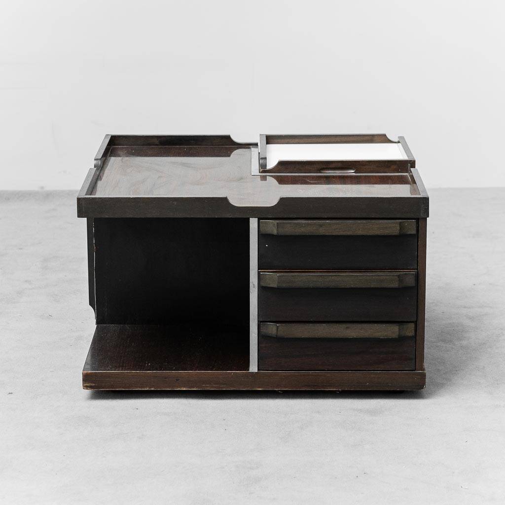 Tavolino da caffè multifunzione con ruote legno metallo anni ’70 vintage