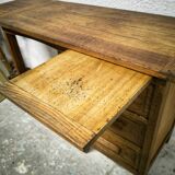 Desk minister for children