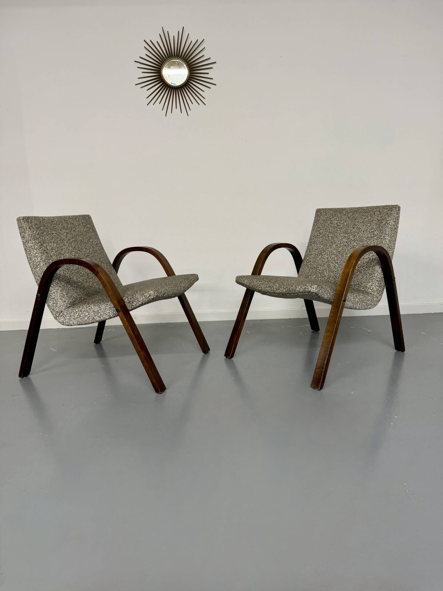 Set of 2 vintage design Bow-Wood Steiner armchairs, 1950s.